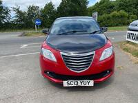 CHRYSLER YPSILON