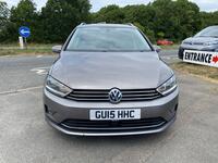 VOLKSWAGEN GOLF SV