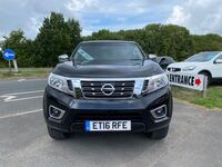 NISSAN NP300